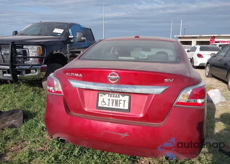 2015 Nissan Altima 2.5 Sv z USA, uszkodzony, nr VIN 1N4AL3AP5FC585471